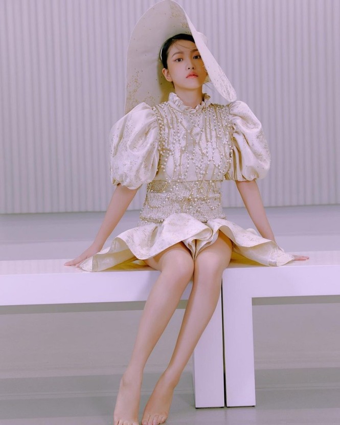 Nhờ bộ ảnh mới quá đẹp mà Yeri (Red Velvet) được netizen “quay xe” khen ngợi - ảnh 2