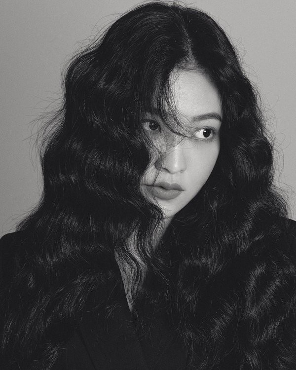 Thương cho Yeri (Red Velvet): Khoe ảnh mới xinh đẹp vẫn bị bảo bắt chước khắp nơi - ảnh 6