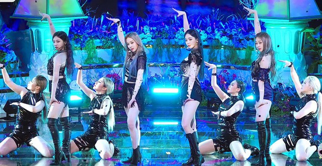 Netizen phát hiện một điểm khiến sân khấu debut của aespa khác hẳn các nhóm nữ SM Ent - ảnh 5