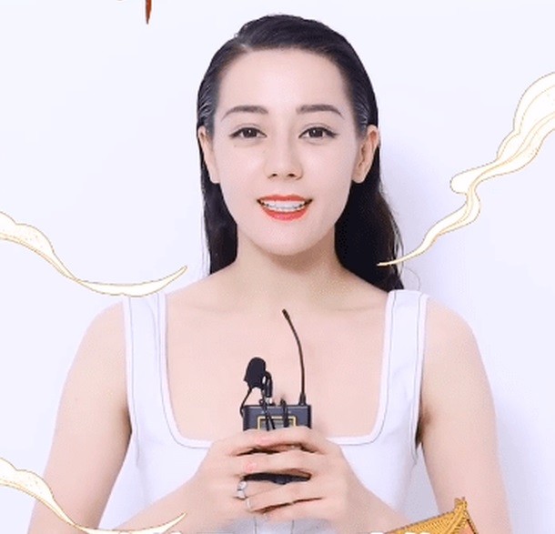 Xinh đẹp như Địch Lệ Nhiệt Ba mà cũng thành nạn nhân của việc chọn nhầm kiểu tóc - ảnh 3