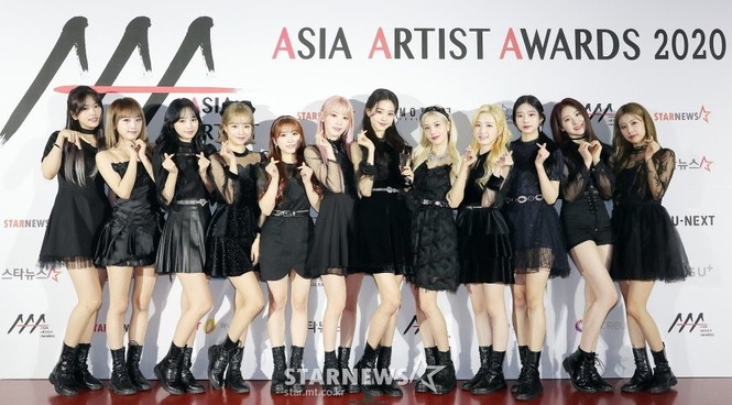 Ban tổ chức AAA 2020 “đổi trắng thay đen” kiểu gì mà khiến netizen nổi giận thay BLACKPINK? - ảnh 2