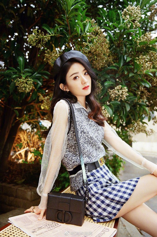 Cùng là “nàng thơ Dior” nhưng Triệu Lệ Dĩnh và Jisoo (BLACKPINK) lại hiếm khi đụng hàng - ảnh 5