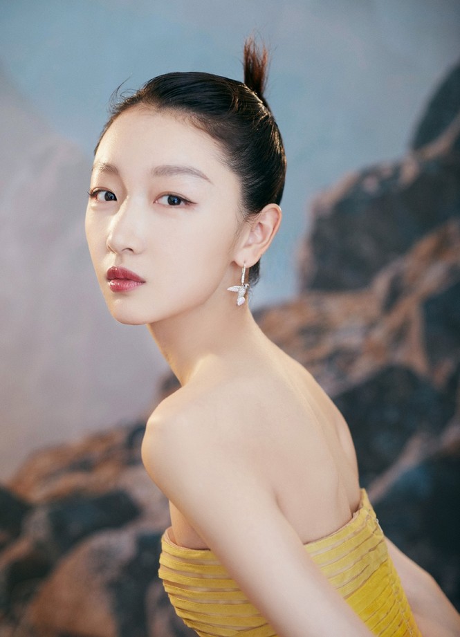 Châu Đông Vũ, những câu chuyện kỳ lạ về nàng “Tam kim ảnh hậu” độc nhất vô nhị - ảnh 2