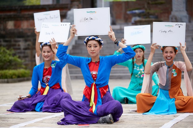 Không hẹn mà gặp, hai nàng Khánh Vân đều chung cảnh tỏa sáng đầu năm, thị phi cuối năm - ảnh 5