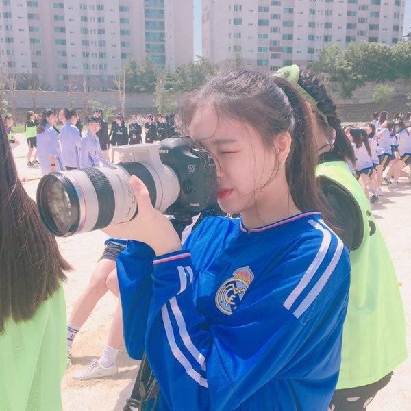 Nhan sắc trước debut của Yuna (ITZY) xuất sắc cỡ nào mà netizen không thể tìm được ảnh xấu? - ảnh 7