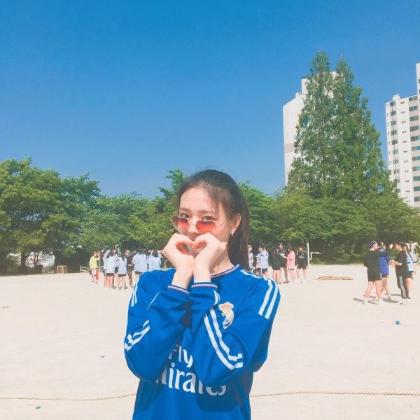 Nhan sắc trước debut của Yuna (ITZY) xuất sắc cỡ nào mà netizen không thể tìm được ảnh xấu? - ảnh 5