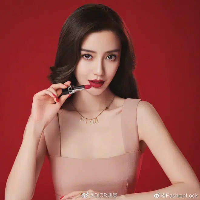 Dior cùng lúc tung ảnh mới của Jisoo và Angela Baby: Nàng thơ nào xinh đẹp ấn tượng hơn? - ảnh 2