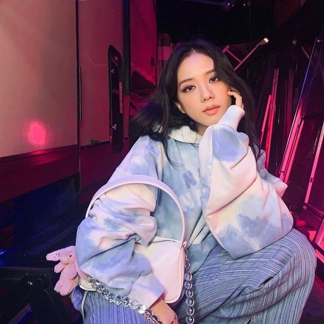 Vì đâu netizen nghi ngờ Jennie (BLACKPINK) bí mật sở hữu thương hiệu thời trang riêng? - ảnh 6