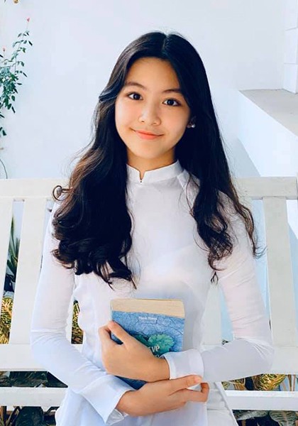 Con gái Quyền Linh trong ảnh không chỉnh sửa: Lớn lên mà không thi Hoa hậu thì quá phí! - ảnh 5