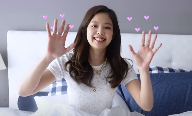 Netizen giật mình khi bóc giá giường ngủ của Jennie: Giàu vậy ai chơi lại! - ảnh 8