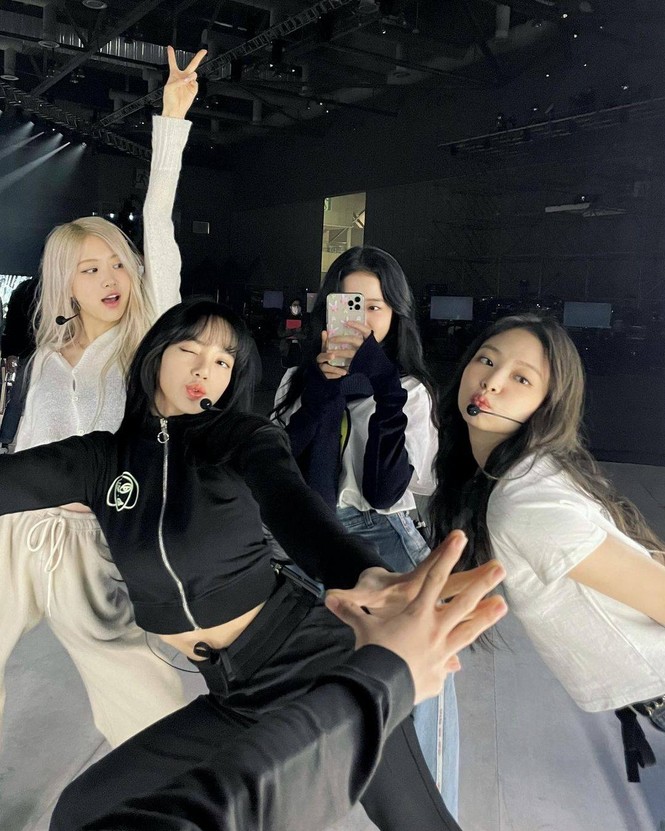Lisa (BLACKPINK) bỗng dưng hứng chỉ trích chỉ vì hai lần làm điều này trên Instagram - ảnh 4