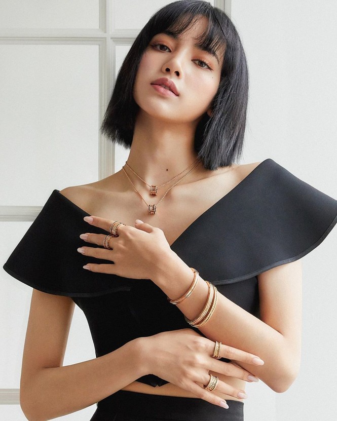 Ngắm BLACKPINK quảng cáo đồ trang sức: Từ nữ tổng tài đến cô nàng cá tính đều “cân được hết” - ảnh 8
