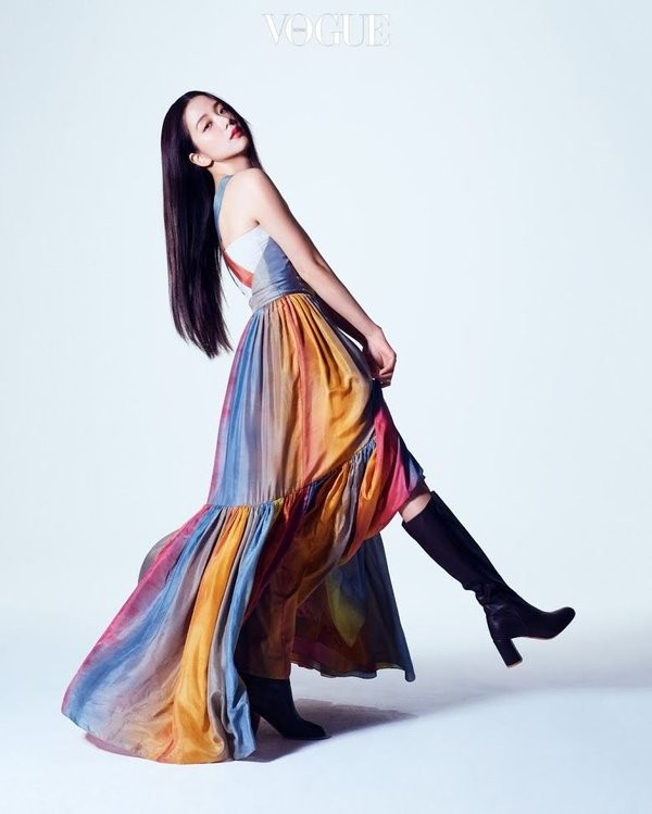 Đã tìm thấy chiếc váy Dior được mỹ nhân châu Á yêu thích nhất: Jisoo liệu có thắng thế? - ảnh 2