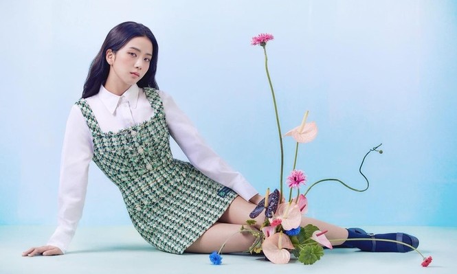 Vừa mời Jisoo làm nàng thơ, nhà mốt itMICHAA đã bị trừ điểm vì chỉnh ảnh quá đà - ảnh 5