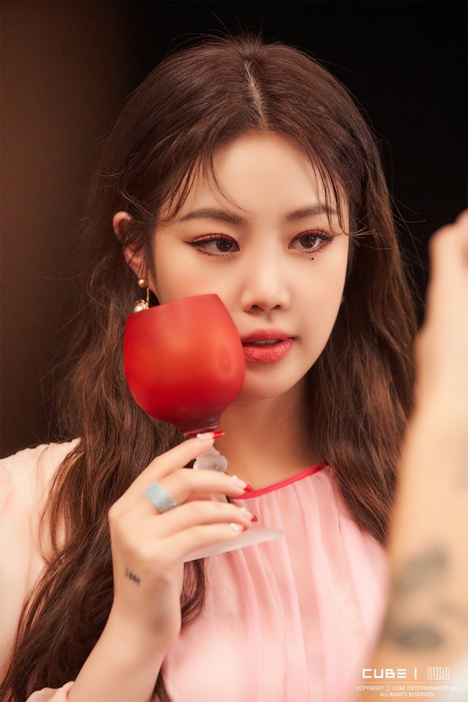 (G)I-DLE phải hủy lịch trình vì bê bối của Soojin nhưng phản ứng của netizen còn tệ hơn nữa - ảnh 1