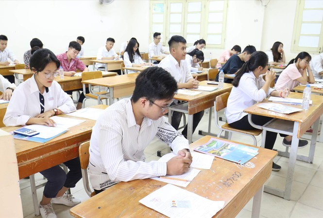 Bản tin tuyển sinh: