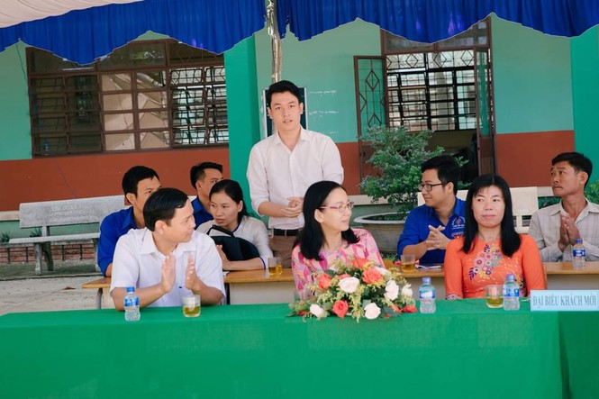 Mỹ nam bạn đang ngắm là một giáo viên dạy Toán, quan trọng là còn độc thân - ảnh 6