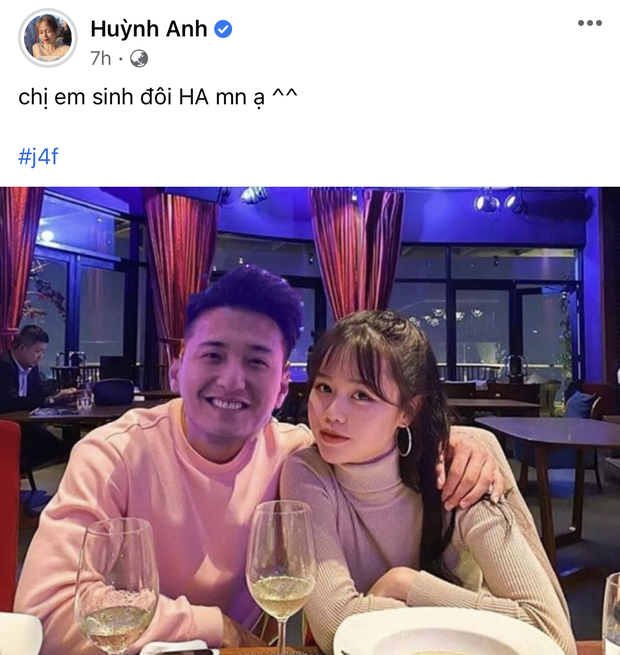 Khi sao Việt trùng tên lại