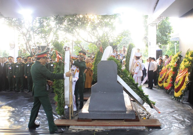Đại tướng Lê Đức Anh an nghỉ cùng đồng đội tại Nghĩa trang Thành phố Hồ Chí Minh - ảnh 16