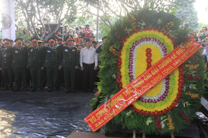 Đại tướng Lê Đức Anh an nghỉ cùng đồng đội tại Nghĩa trang Thành phố Hồ Chí Minh - ảnh 14