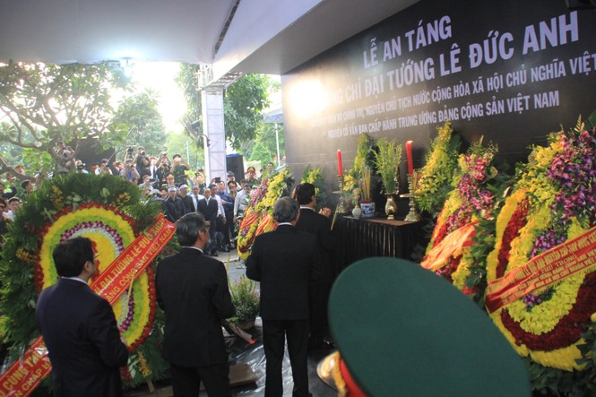 Đại tướng Lê Đức Anh an nghỉ cùng đồng đội tại Nghĩa trang Thành phố Hồ Chí Minh - ảnh 18