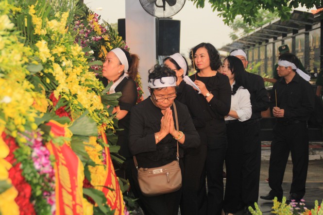 Đại tướng Lê Đức Anh an nghỉ cùng đồng đội tại Nghĩa trang Thành phố Hồ Chí Minh - ảnh 23