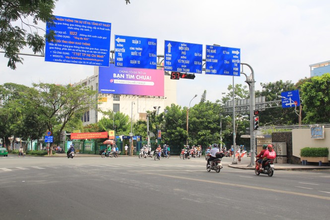 Phố Sài Gòn êm ả ngày nghỉ lễ Quốc khánh - ảnh 3