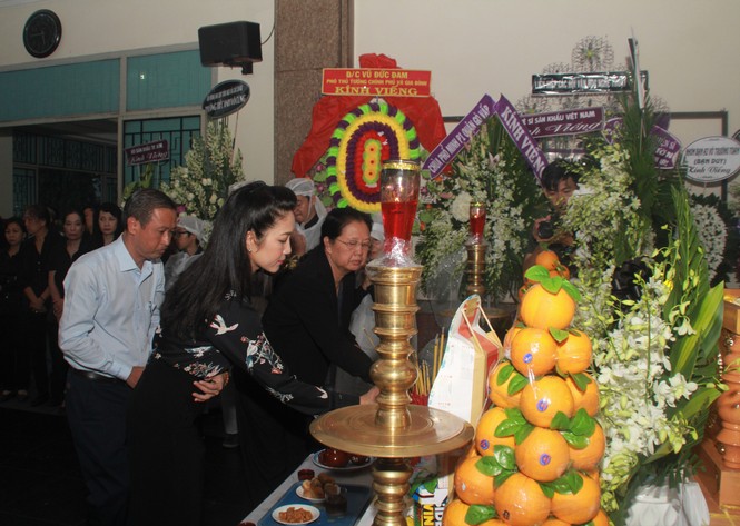 NSND Trà Giang, Thành Lộc, Minh Đức tiễn đưa