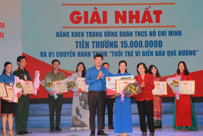 Cao Thị Hải Vân về nhất Hội thi Báo cáo viên giỏi toàn quốc năm 2019 - ảnh 11