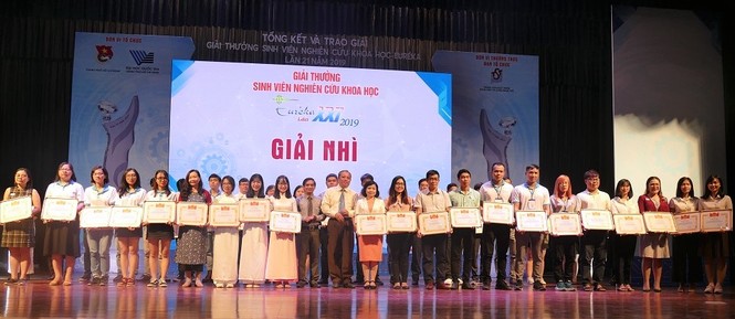 Trao 10 giải nhất, 14 giải nhì Giải thưởng Sinh viên NCKH Euréka 2019 - ảnh 3