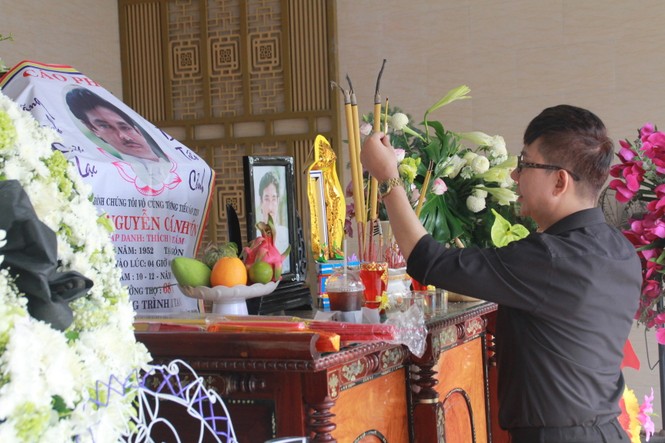 Con gái NSƯT Chánh Tín: 'Tro cốt ba sẽ hòa vào dòng suối nơi ông nội yên nghỉ' - ảnh 2