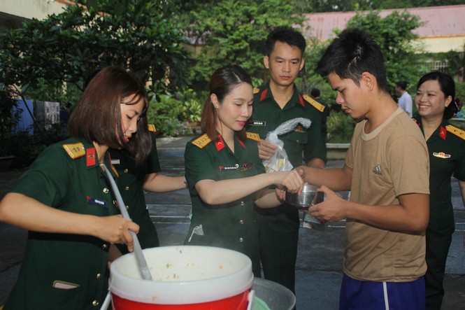 Tuổi trẻ Bệnh viện Quân y 175 tri ân thương bệnh binh - ảnh 4