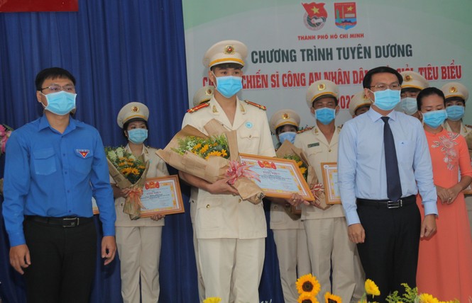 Tuyên dương 53 cán bộ, chiến sỹ CAND trẻ, giỏi, tiêu biểu 2020 - ảnh 6