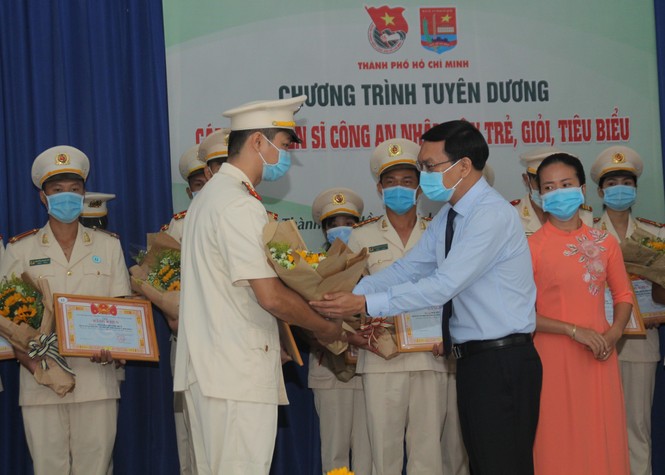 Tuyên dương 53 cán bộ, chiến sỹ CAND trẻ, giỏi, tiêu biểu 2020 - ảnh 5
