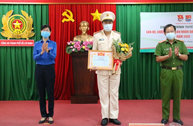 Tuyên dương 53 cán bộ, chiến sỹ CAND trẻ, giỏi, tiêu biểu 2020 - ảnh 1