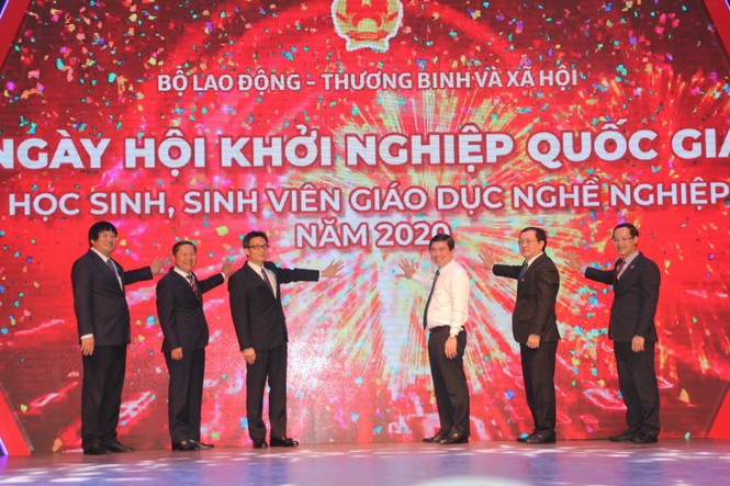 'Tiên phong đi đầu, dũng cảm làm những thứ chưa nhiều người làm' - ảnh 2