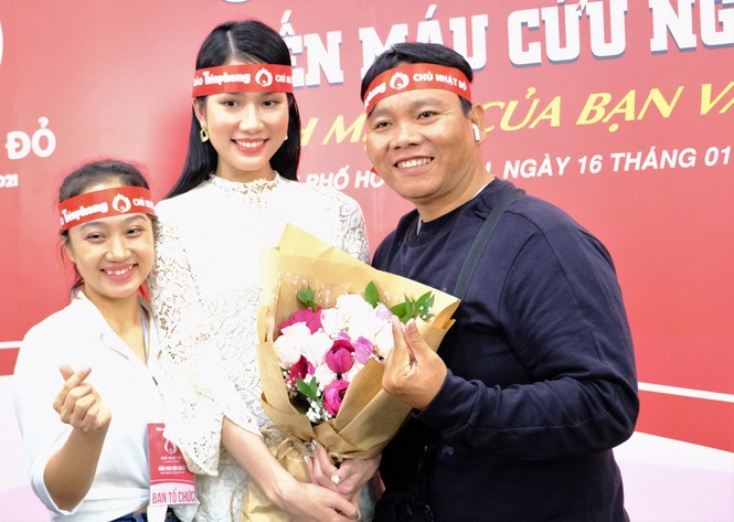 Dàn Á hậu, người đẹp HHVN khuấy động Chủ nhật Đỏ tại TPHCM - ảnh 5