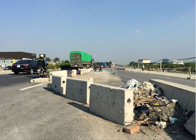 Bẫy “chông sắt” trên cầu vượt nghìn tỷ ở Hà Nội - ảnh 6
