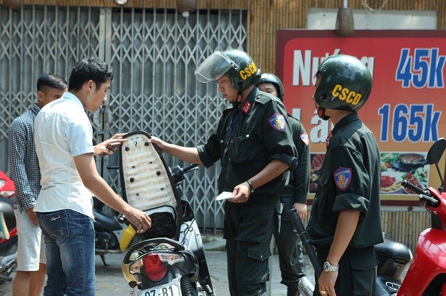 Vẫn