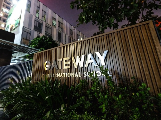 Nam sinh lớp 1 trường GateWay đã bị bỏ quên trên ô tô như thế nào? - ảnh 2