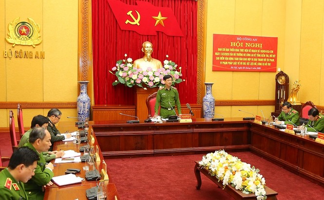 Mở cao điểm xử lý vi phạm mua bán vũ khí, vật liệu nổ - ảnh 1