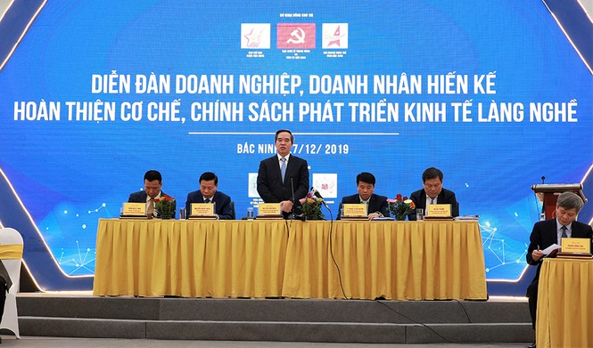 Cách nào phát triển hơn 5.400 làng nghề trên cả nước ? - ảnh 1