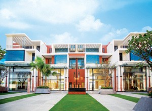 Biệt thự mặt tiền với không gian sống chất lượng - ảnh 1