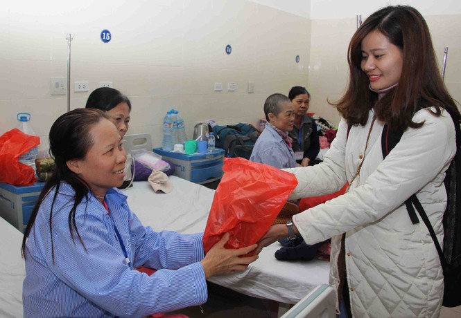Mang Xuân yêu thương đến với bệnh nhân nhi ung thư - ảnh 5