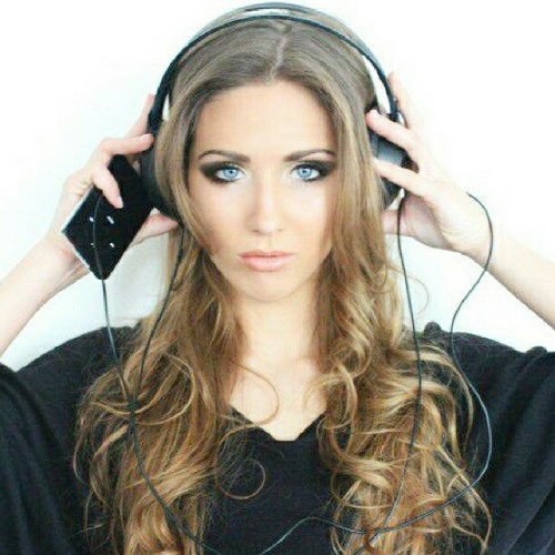 Chiêm ngưỡng nàng WAGs hot nhất World Cup 2014 - ảnh 15