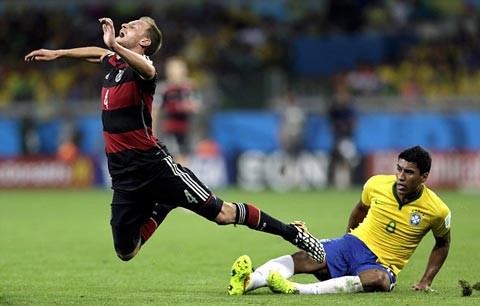 Đội hình gây thất vọng nhất World Cup 2014 - ảnh 6