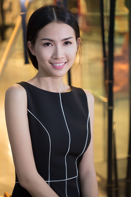 Phan Thị Mơ thanh lịch xuống phố - ảnh 3