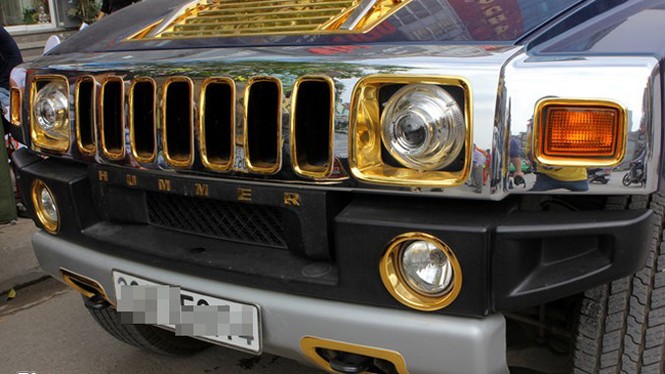 Lóa mắt với Phantom và Hummer H2 mạ vàng ở Hà thành - ảnh 3