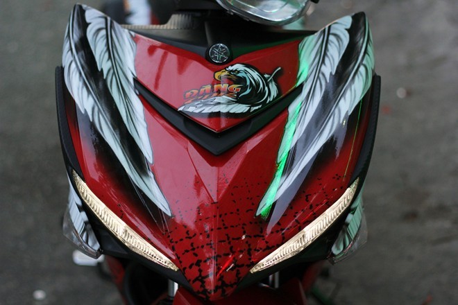 Lóa mắt với Exciter 150 phong cách chim ưng của biker Sài Gòn - ảnh 3