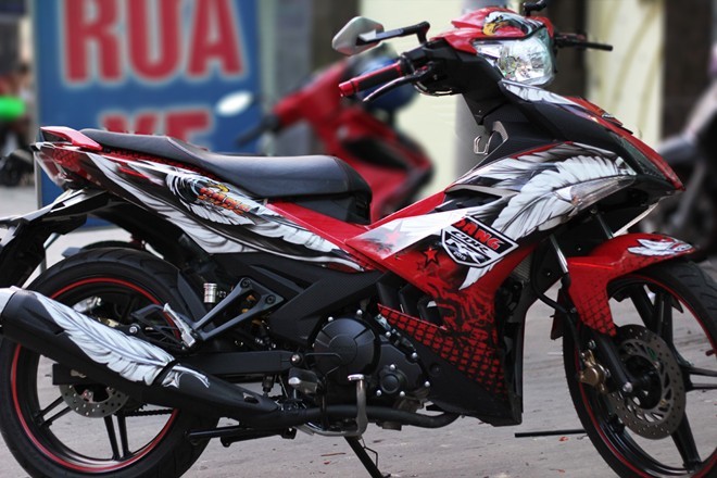 Lóa mắt với Exciter 150 phong cách chim ưng của biker Sài Gòn - ảnh 4